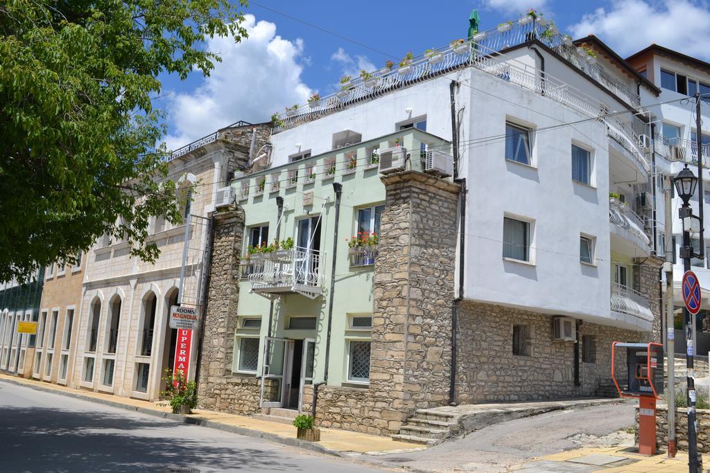 Family Hotel Magnolia Balchik Extérieur photo