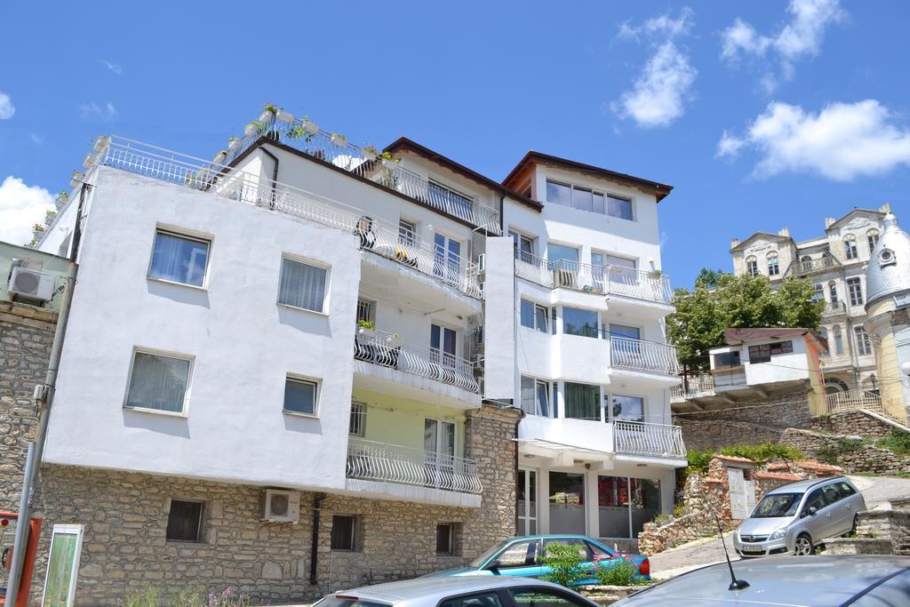 Family Hotel Magnolia Balchik Extérieur photo