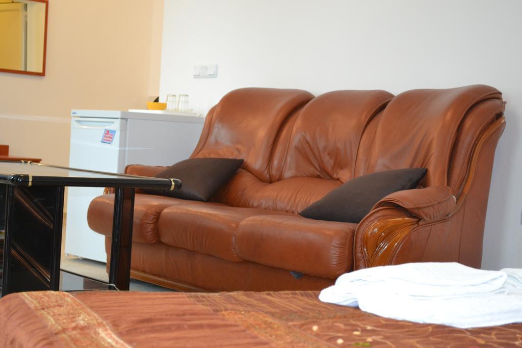 Family Hotel Magnolia Balchik Extérieur photo