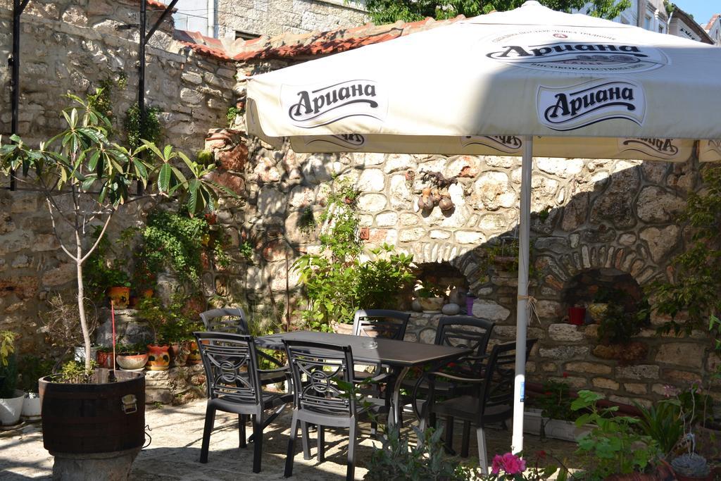 Family Hotel Magnolia Balchik Extérieur photo